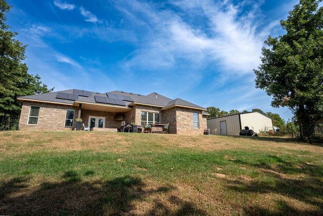 16703 Acorn Lane, Newalla, OK 74857