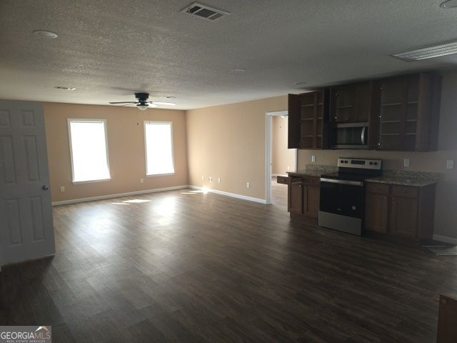 2004 Windsor Avenue, Nashville, GA 31639