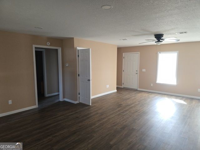 2004 Windsor Avenue, Nashville, GA 31639