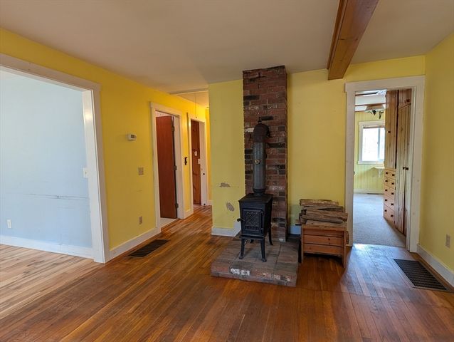 354 Jaffrey Road, Marlborough, NH 03455