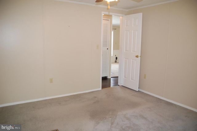 18 ASHETON LANE, Souderton, PA 18964