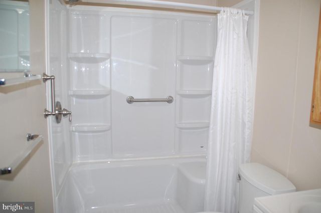 18 ASHETON LANE, Souderton, PA 18964