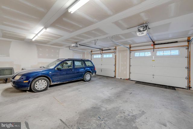 60 ARMORY DR, Chambersburg, PA 17202