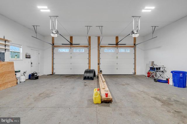 60 ARMORY DR, Chambersburg, PA 17202