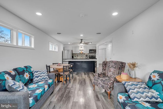 60 ARMORY DR, Chambersburg, PA 17202