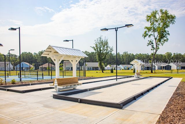 12 Knotty Pine Dr, Bluffton, SC 29909