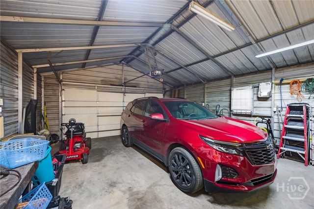 116 E 66th Street, Savannah, GA 31405