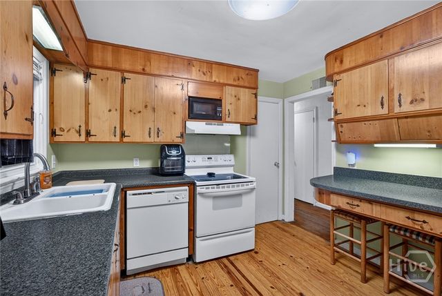 116 E 66th Street, Savannah, GA 31405