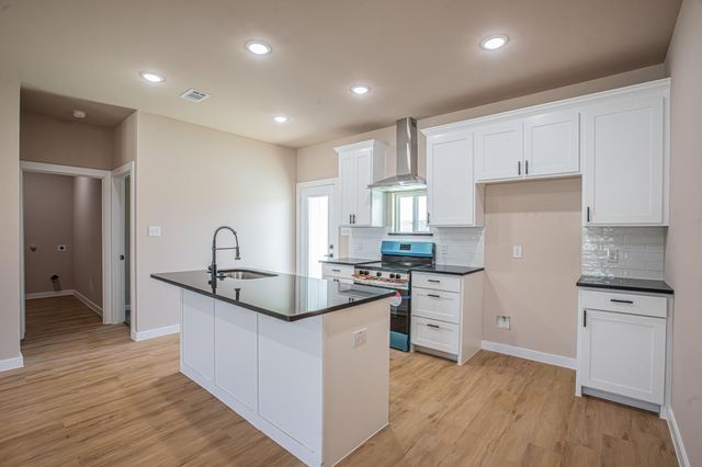 120 Brookview Drive, Bridgeport, TX 76426