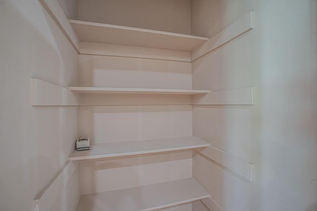 120 Brookview Drive, Bridgeport, TX 76426