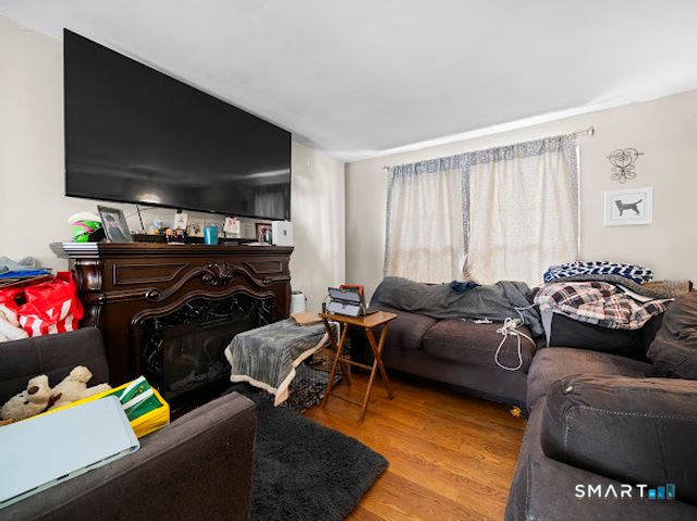 178 Osborn Road, Naugatuck, CT 06770