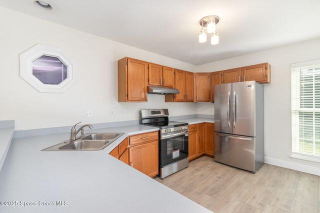 847 Trailwood Avenue, Titusville, FL 32796