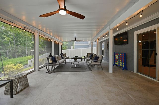 1272 COASTAL AVE, Stafford, VA 22554