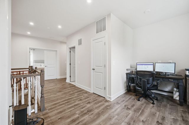1272 COASTAL AVE, Stafford, VA 22554