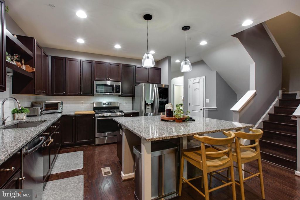 Image 16 of property listing at 5622 SCOTT RIDGE PL, Frederick, MD 21704