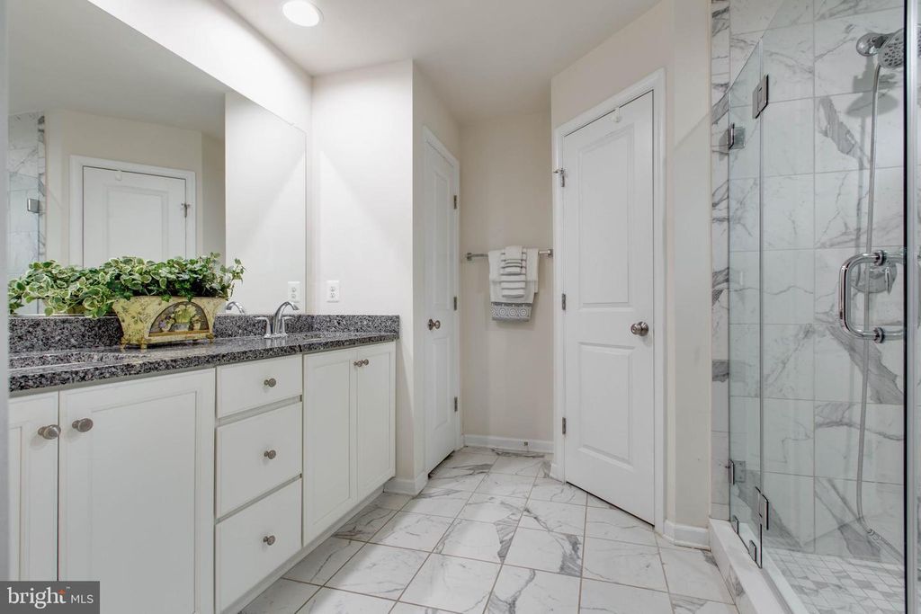 Image 25 of property listing at 5622 SCOTT RIDGE PL, Frederick, MD 21704