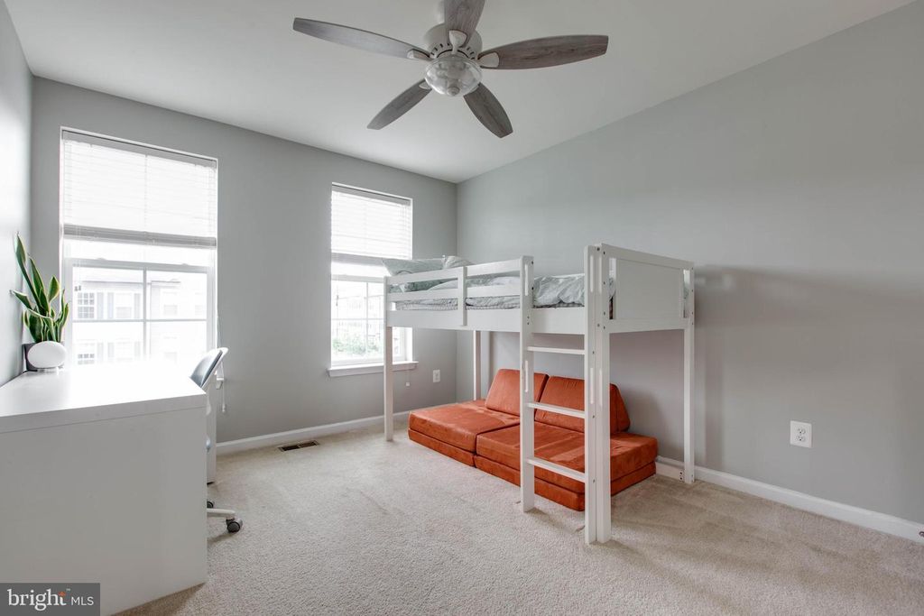 Image 27 of property listing at 5622 SCOTT RIDGE PL, Frederick, MD 21704