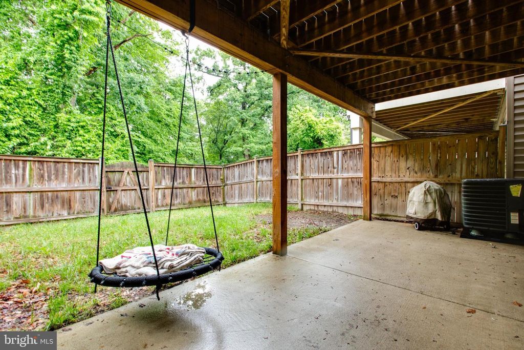 Image 42 of property listing at 5622 SCOTT RIDGE PL, Frederick, MD 21704