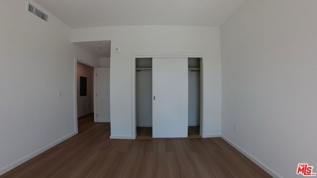 5119 Colfax Avenue 202, Valley Village, CA 91601