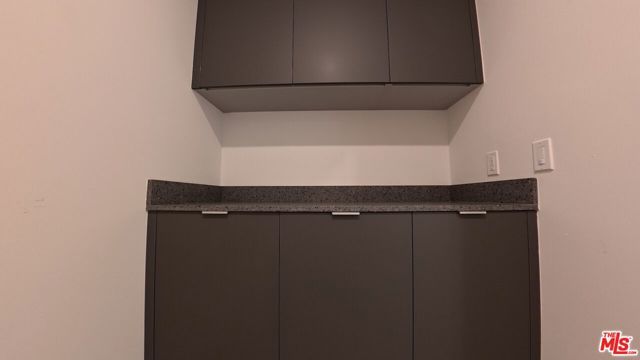 5119 Colfax Avenue 202, Valley Village, CA 91601