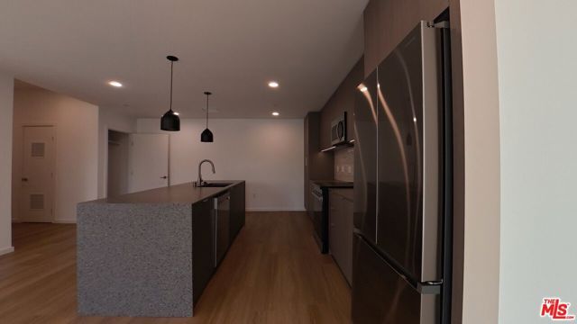 5119 Colfax Avenue 202, Valley Village, CA 91601