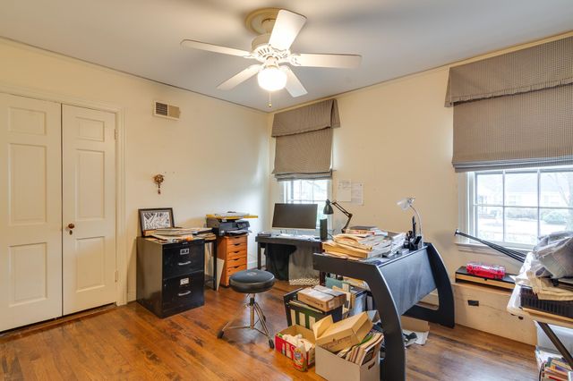 4072 N WALNUT GROVE CIR, Memphis, TN 38117