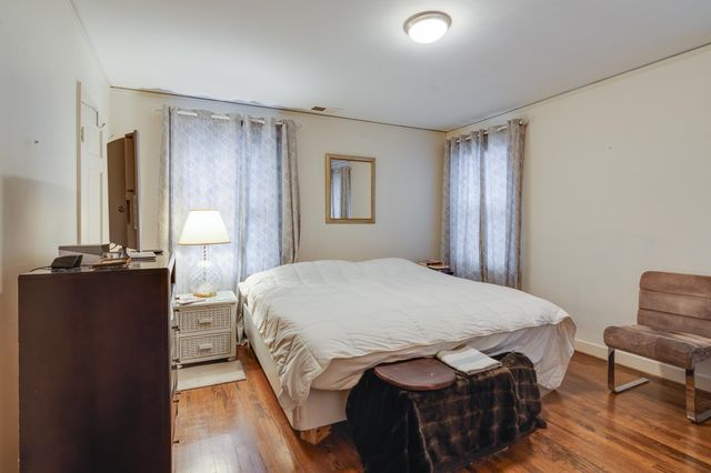 4072 N WALNUT GROVE CIR, Memphis, TN 38117