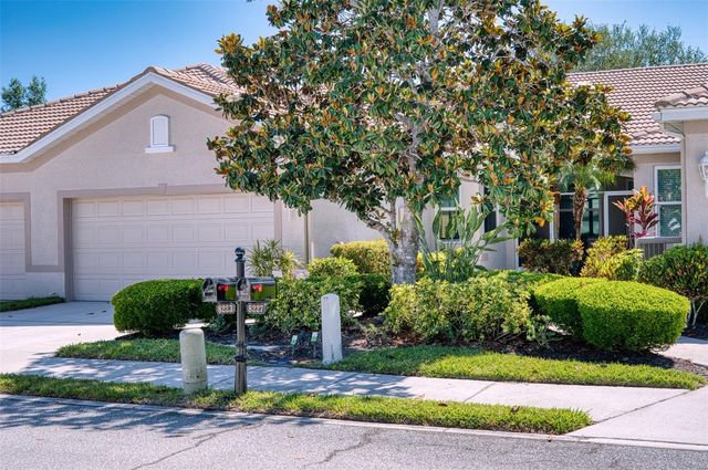 8223 SIMPSON FALLS COURT, Sarasota, FL 34243