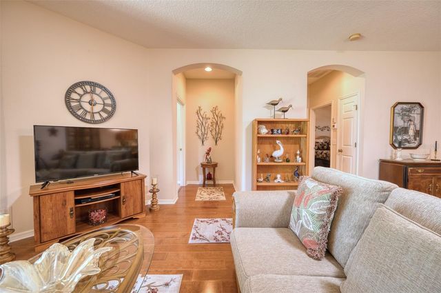 8223 SIMPSON FALLS COURT, Sarasota, FL 34243