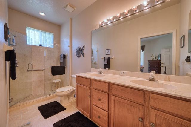 8223 SIMPSON FALLS COURT, Sarasota, FL 34243