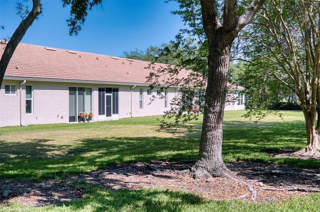 8223 SIMPSON FALLS COURT, Sarasota, FL 34243