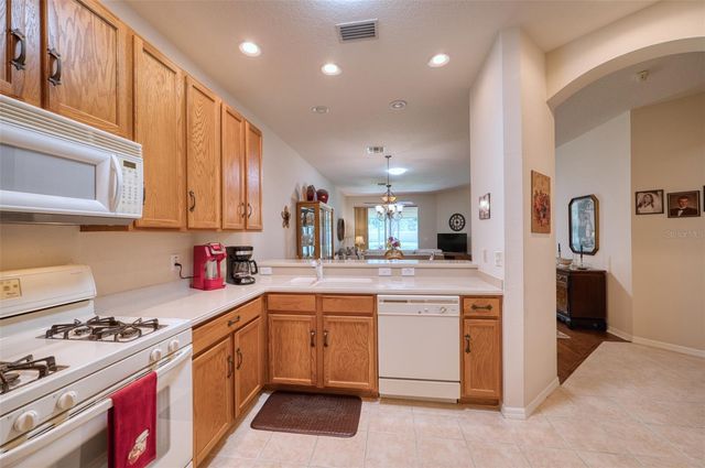 8223 SIMPSON FALLS COURT, Sarasota, FL 34243