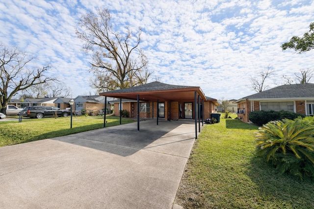 7406 Saint Louis Street, Houston, TX 77028