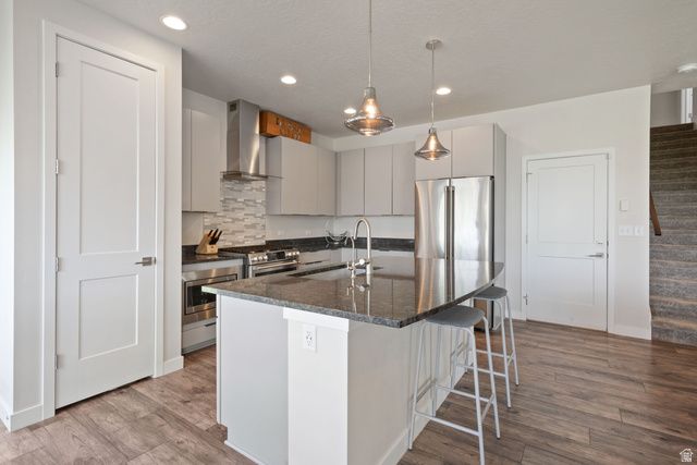 5206 W MELLOW WAY, South Jordan, UT 84009