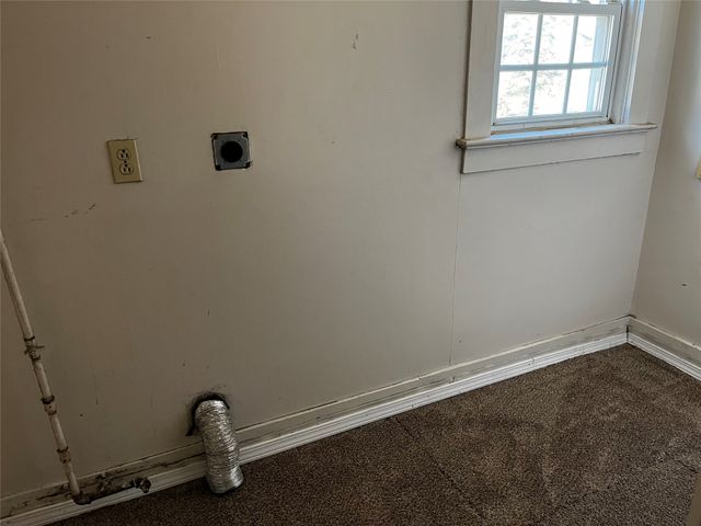 730 E 5TH Street, Erie, PA 16507