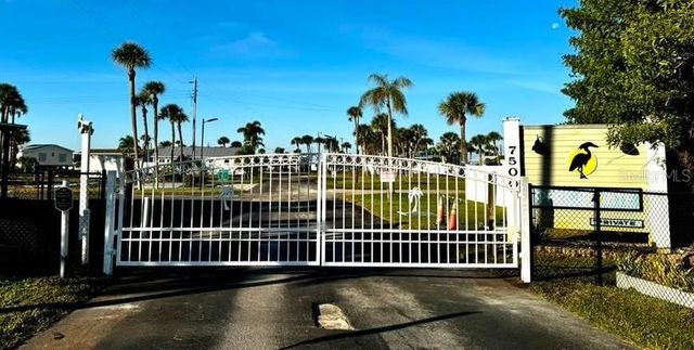 7500 PARK POINTE DRIVE 53, Englewood, FL 34224