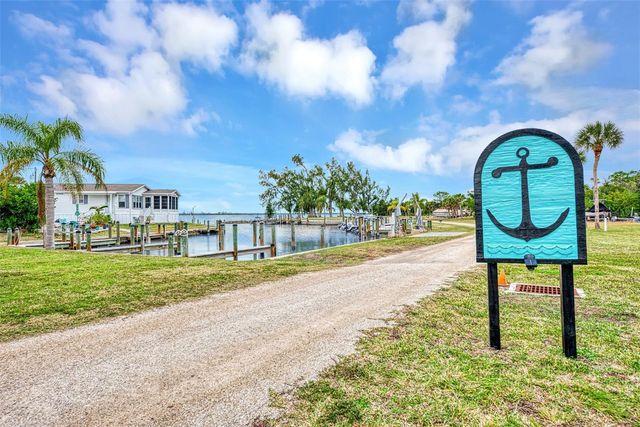 7500 PARK POINTE DRIVE 53, Englewood, FL 34224