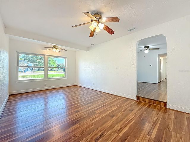 396 LEWIS BOULEVARD SE, St Petersburg, FL 33712