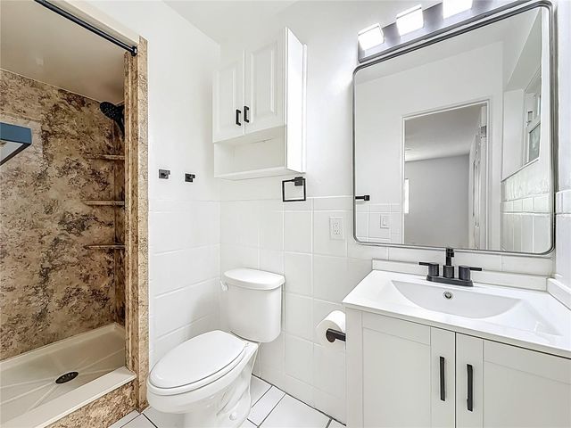 396 LEWIS BOULEVARD SE, St Petersburg, FL 33712