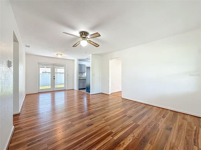 396 LEWIS BOULEVARD SE, St Petersburg, FL 33712