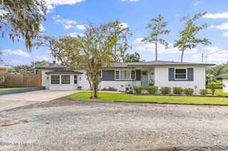 2166 BROWARD Road, Jacksonville, FL 32218