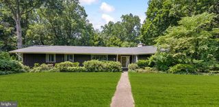 16 LENAPE TRL, Wenonah, NJ 08090