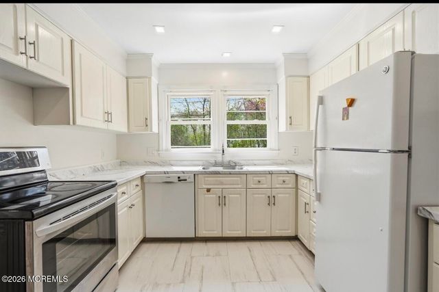600 N Edgemere Drive, West Allenhurst, NJ 07711