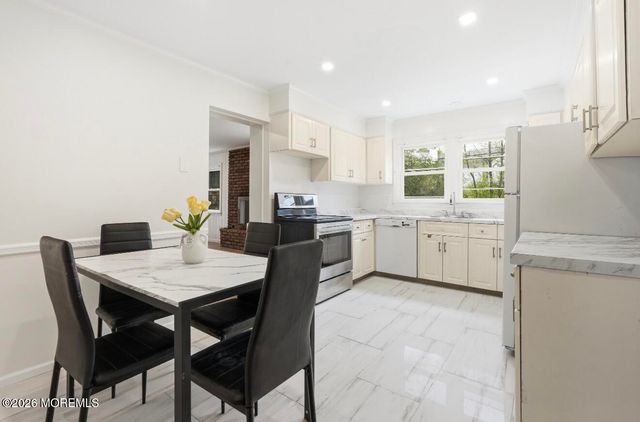 600 N Edgemere Drive, West Allenhurst, NJ 07711