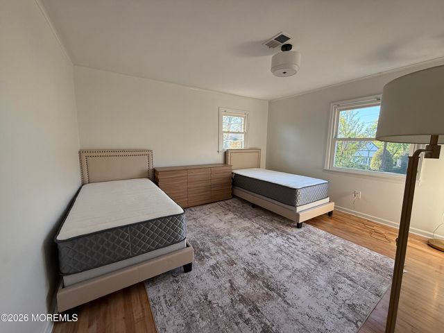 600 N Edgemere Drive, West Allenhurst, NJ 07711