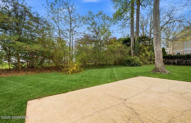 600 N Edgemere Drive, West Allenhurst, NJ 07711
