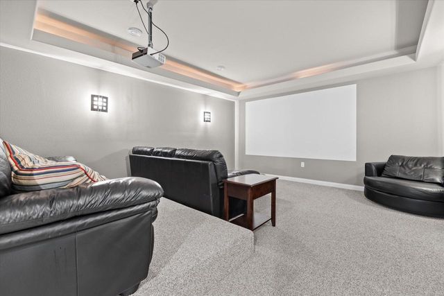1168 Mary Hill CIRCLE, Hartland, WI 53029