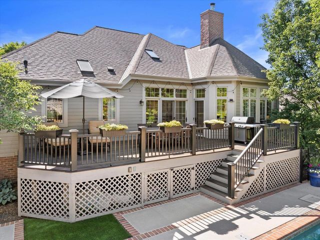 1168 Mary Hill CIRCLE, Hartland, WI 53029