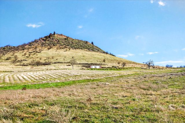 4201 Highway 66, Ashland, OR 97520