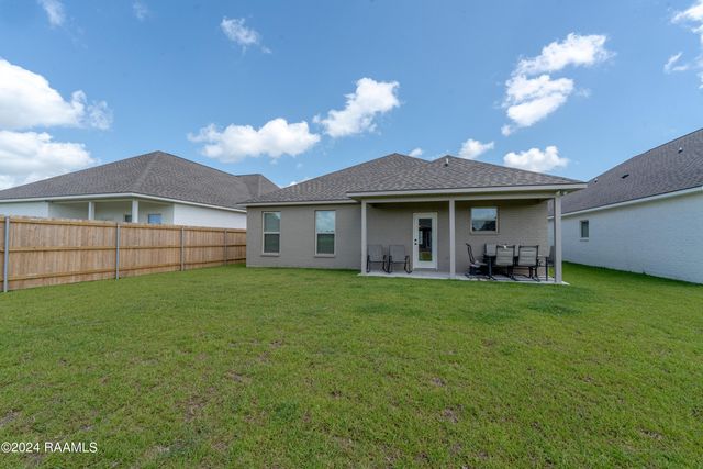 105 Gilded Lane, Broussard, LA 70518